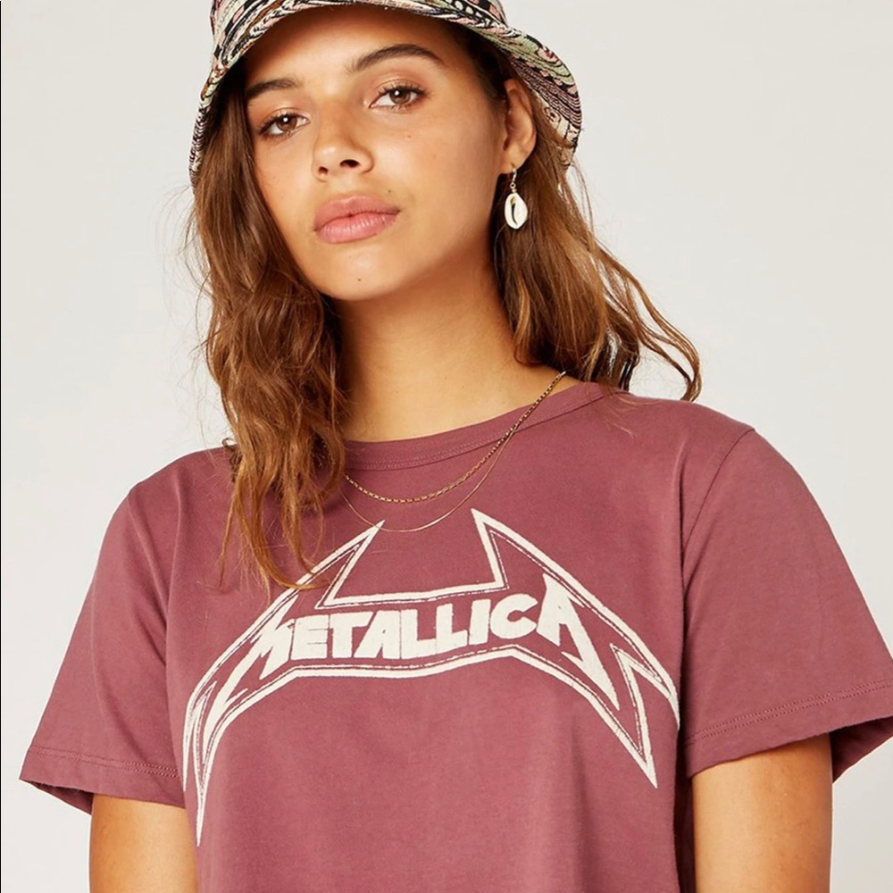 Metallica Young Metal Rebel Crop Tee